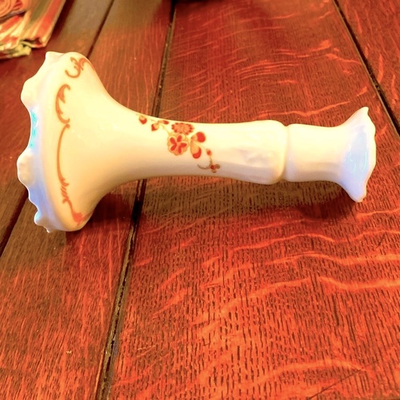 PRICE ⬇️ Porcelain Limoges France single candlestick. Its name Derhoulieves. - Picture 4 of 11